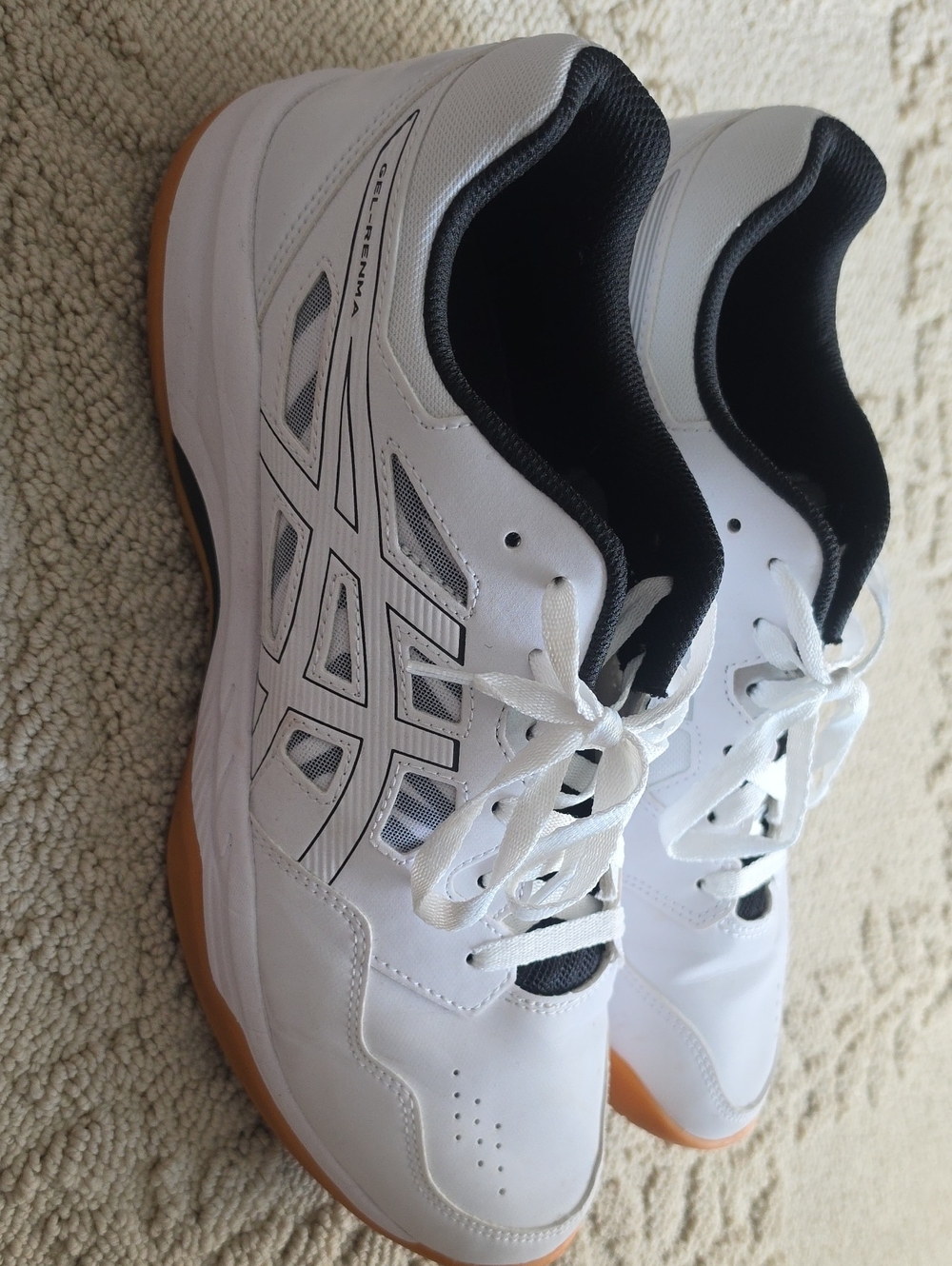ASICS White and Black Men’s Athletic Court Shoes with Gum Sole